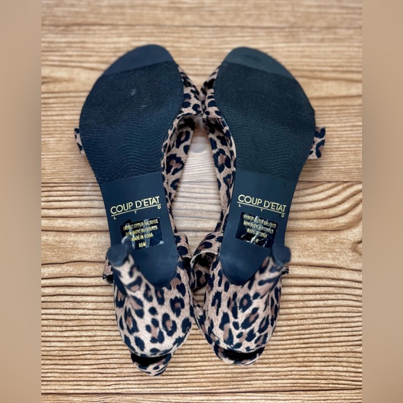 Leopard Animal Print Strapy Heels Sling back Sandals Women’s Shoes Sz 8.5 - Picture 11 of 12